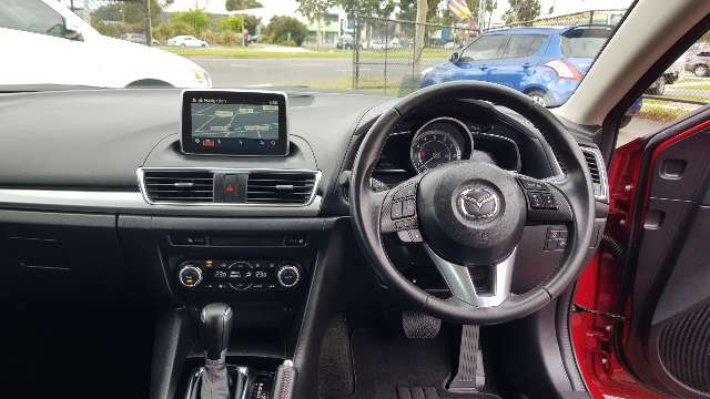 Mazda 3 SP 25 GT