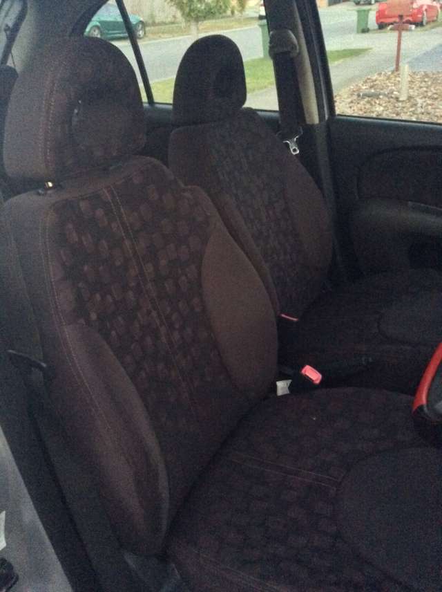 Nissan Micra 2010