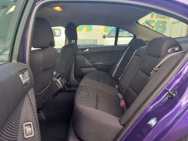 Ford fg XR6 sedan