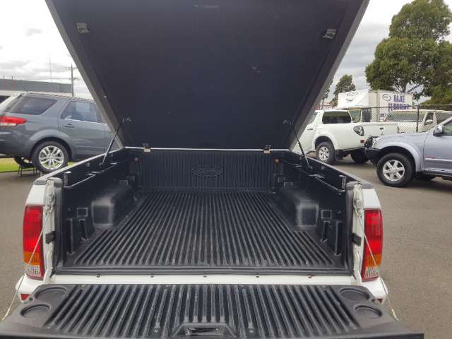 Ford falcon ute