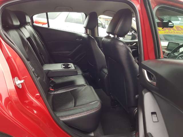 Mazda 3 touring automatic 