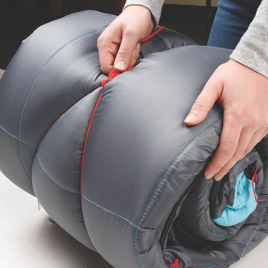 Coleman Sleeping Bag Camp Cloud C4 Tall Memory Foam Easy Packing