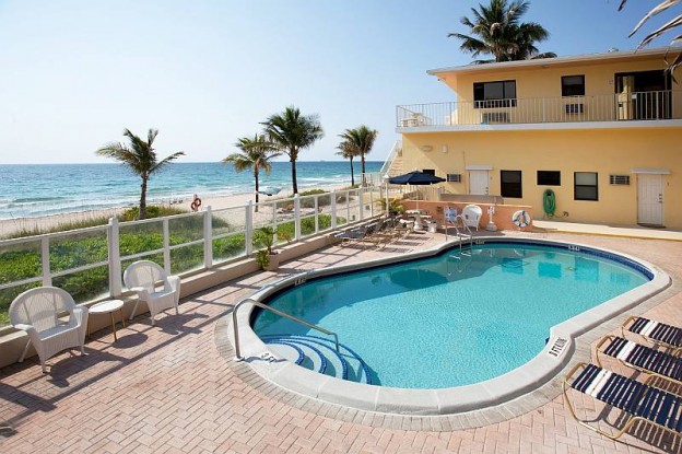 Windjammer Resort and Beach Club