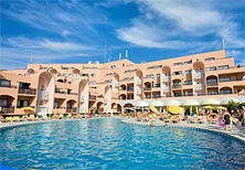 Oura Praia Apartment Hotel