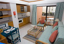 Oura Praia Apartment Hotel