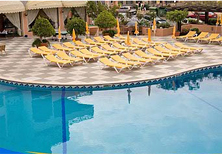 Oura Praia Apartment Hotel