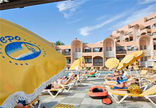 Oura Praia Apartment Hotel
