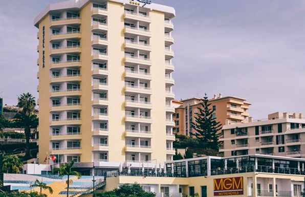 Muthu Raga Madeira Hotel B&B