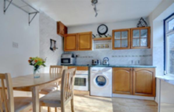 Squirrels Acres Cottage