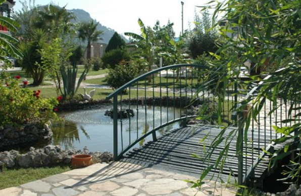 Club Mel Holiday Resort
