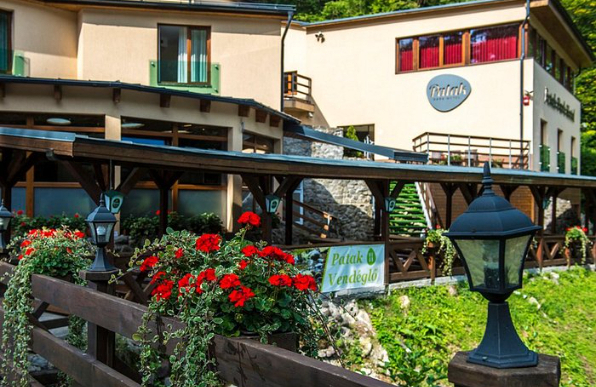 Patak Park Hotel