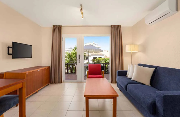Ramada Hotel&Suites Marina Park