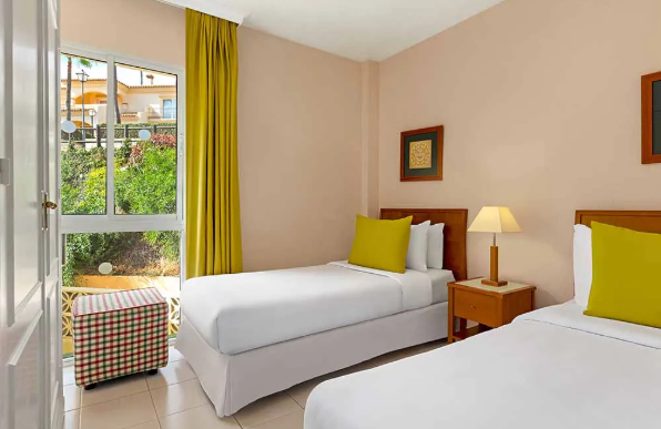 Ramada Hotel&Suites Marina Park