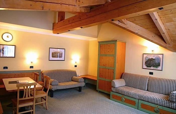 Nevesole Folgarida Rental