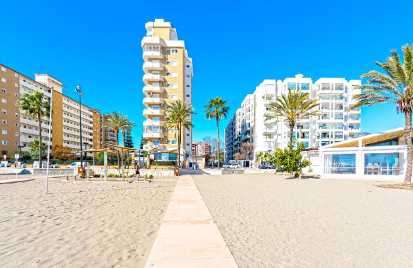 Club Maritimo Ronda III