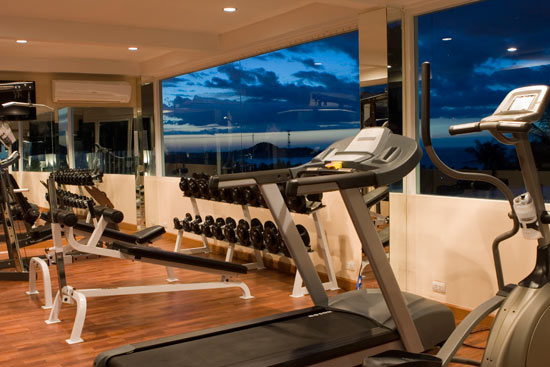 Club Tropical @ Arisara Place