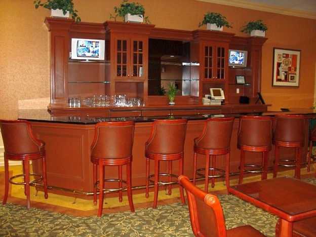 Manhattan Club