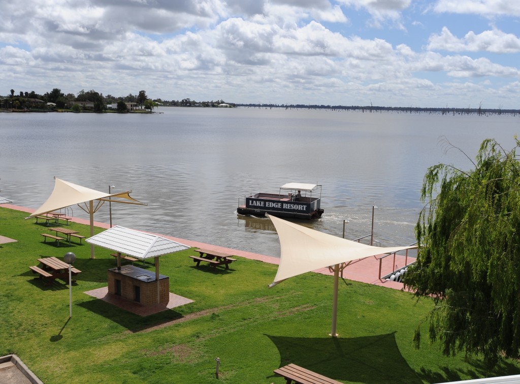 Lake Edge ResortAustralia,New South Wales 7Across Resort Profile