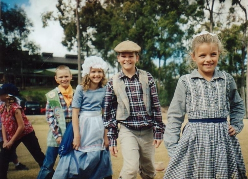 2001 Book Parade