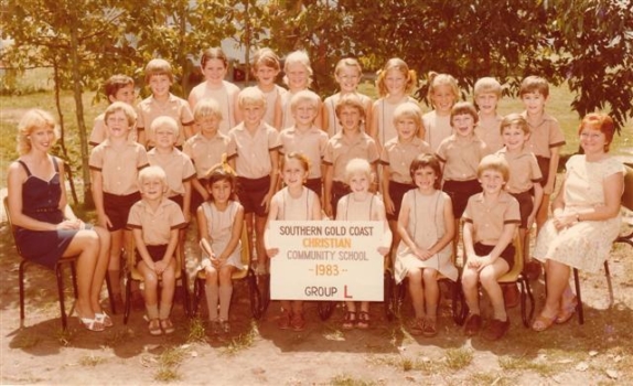 1983 Class Photo Group L