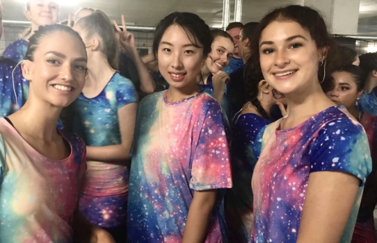 Performers Before Closing Ceremony 4
