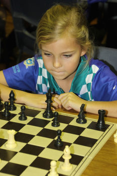 chess-primary-girl