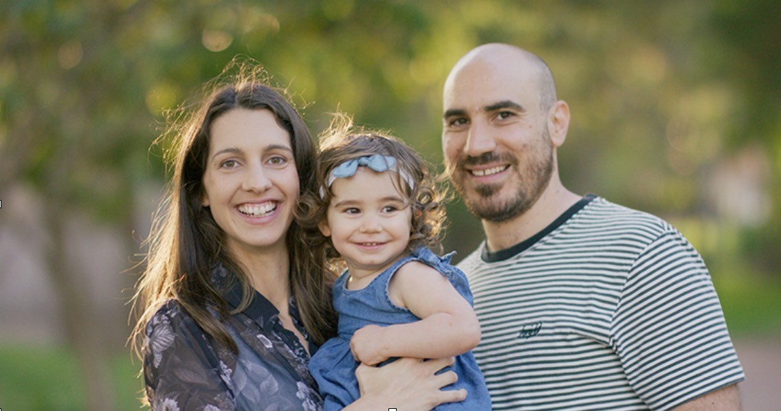 John, Class of 1999 with his wife, Mellisa has two children - LLewellyn (6 months) and Zoe (2 and 1/2 years) John, Class of 1999 with his wife, Mellisa has two children - LLewellyn (6 months) and Zoe (2 and 1/2 years)