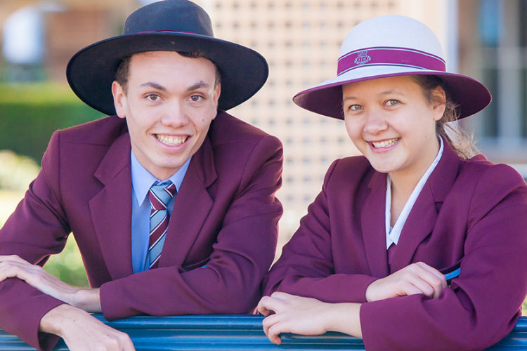 2015-college-captians-banner