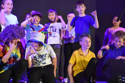 Stage Door Yr 3 Lean On Me 34