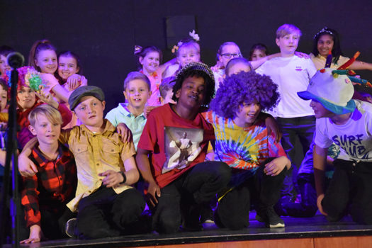 Stage Door Yr 3 Lean On Me 46