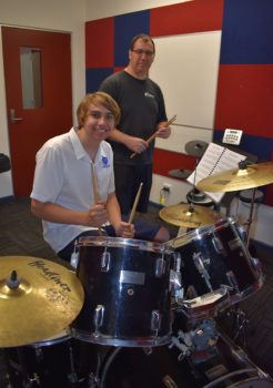 Drums Gary Mc Donald 19