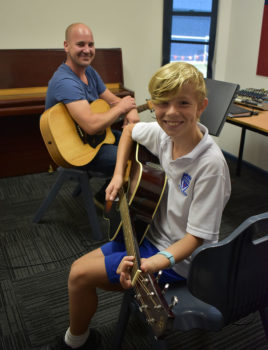 Instrumental Lessons Guitar