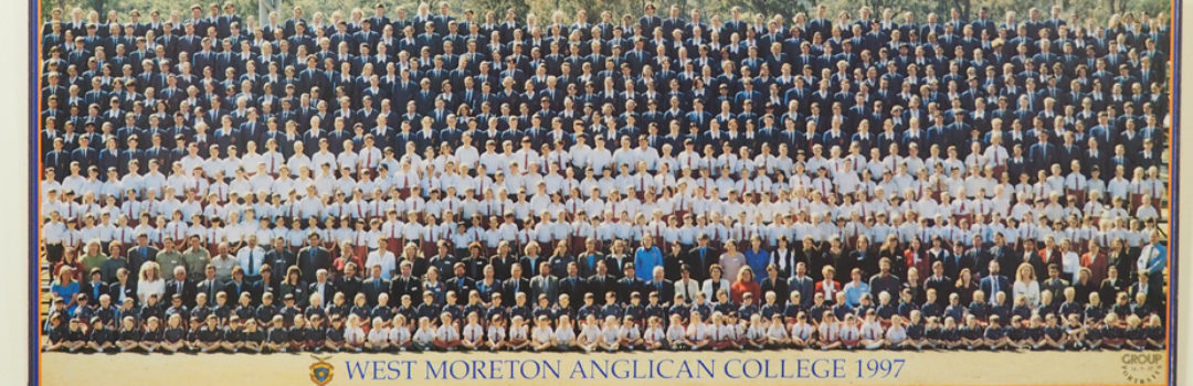 Whole School Photo 1997 5 Years 926X300