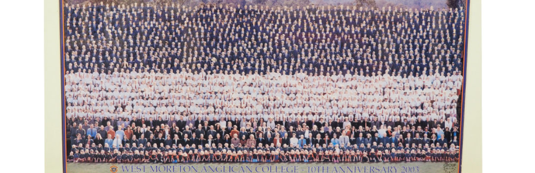 Whole School Photo 2003 10 Years 926X300