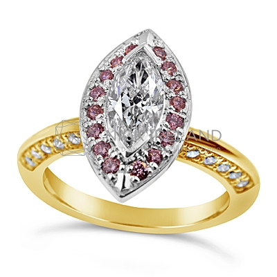 DJSP17/ 18ct Marquise Diamond Engagement ring