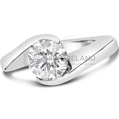 TDR16/ Platinum 1ct Diamond Solitaire