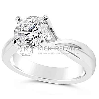 TDR40/ Platinum Diamond Solitaire