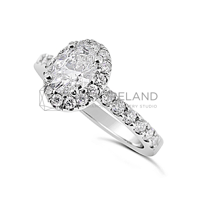 FSDR25/ 18ct White Gold 1ct Oval Diamond Halo Ring.