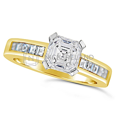 FSDR28/ 18ct Yellow Gold Asscher Cut Diamond Ring