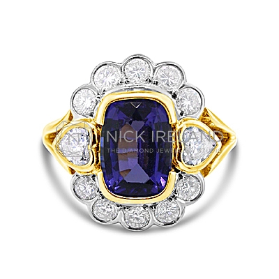 FSDR32/ 18ct Tanzanite and Diamond Dress Ring
