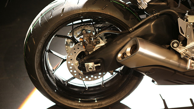 Motorcycle wheel