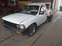 View Auto part Grille Toyota Hilux 1989