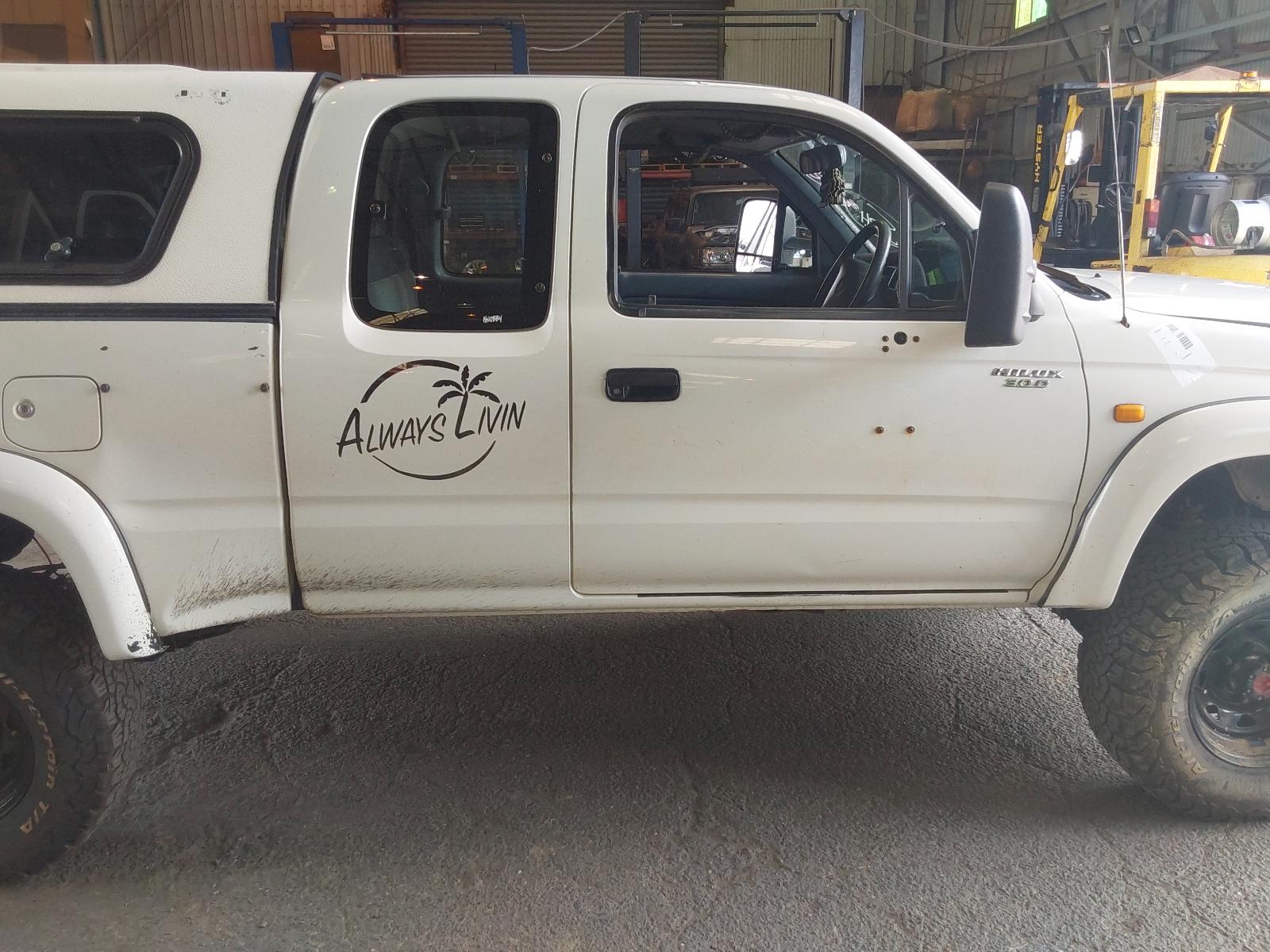 Fuel Tank Hilux Toyota 2004