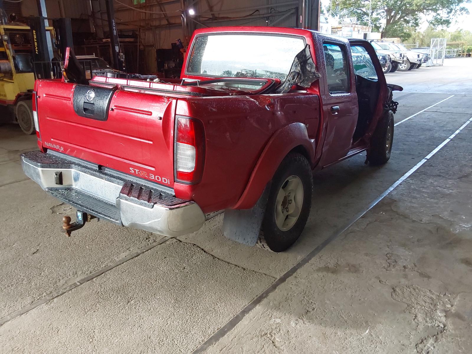 View Auto part Towbar Nissan Navara 2006