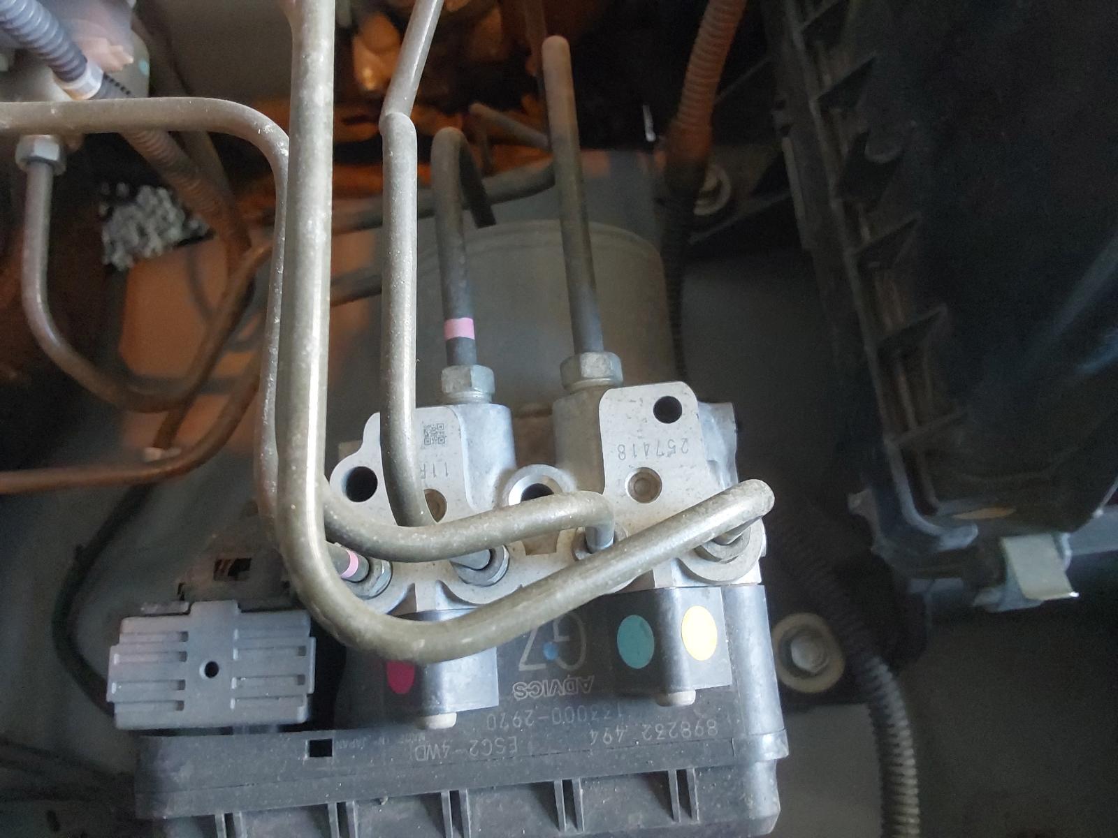 View Auto part Right Front Strut Isuzu Dmax 2015