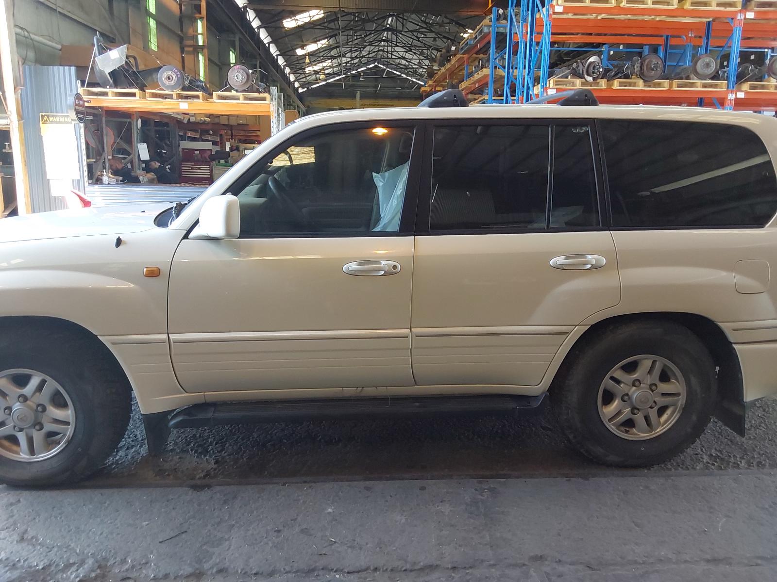 View Auto part Fuel Tank Lexus Lx470 1999