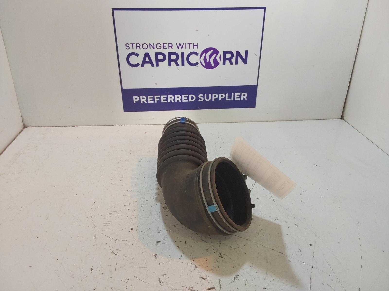 View Auto part Air Cleaner Duct/Hos Mitsubishi Triton 2017