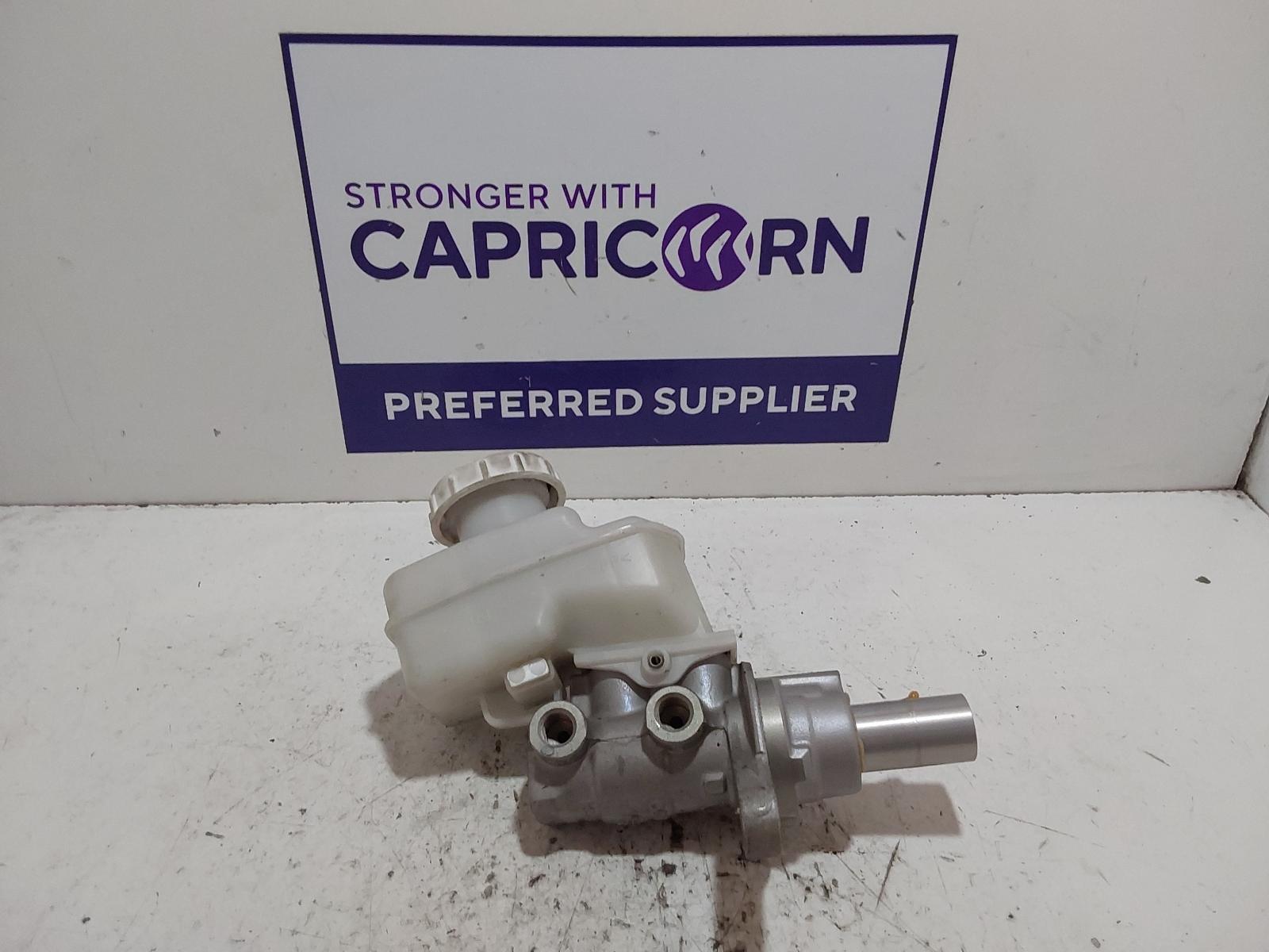 View Auto part Master Cylinder Mitsubishi Triton 2017