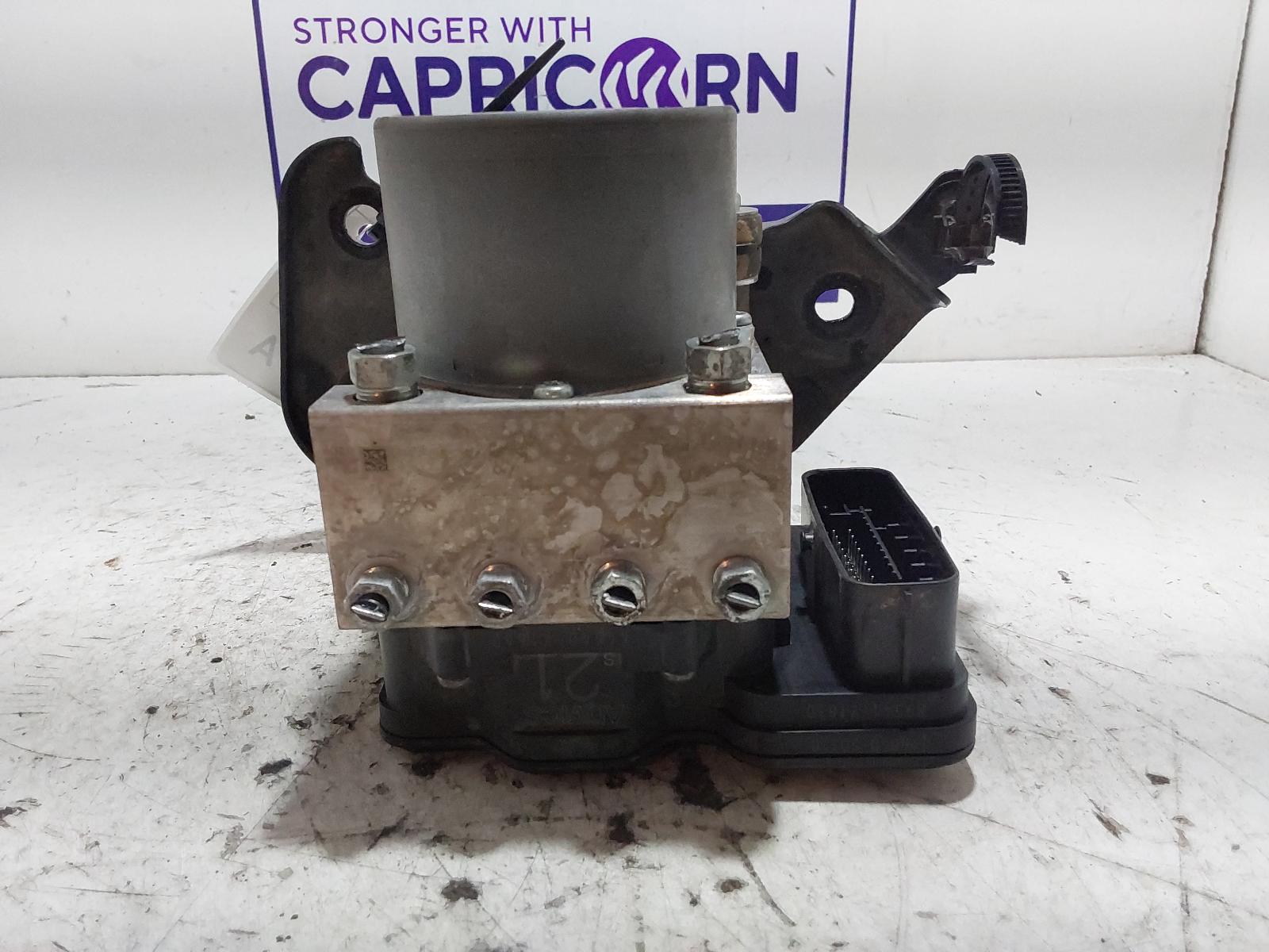 View Auto part Abs Pump/Modulator Toyota Hilux 2021