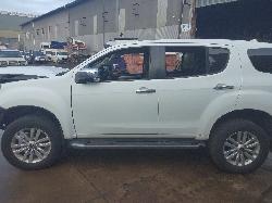 View Auto part Intercooler Isuzu Mu-x 2018